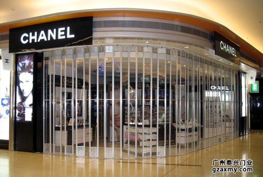 <b>广州水晶折叠门，水晶折叠门的结构与特点</b>