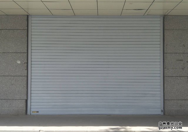 钢质防火卷帘门